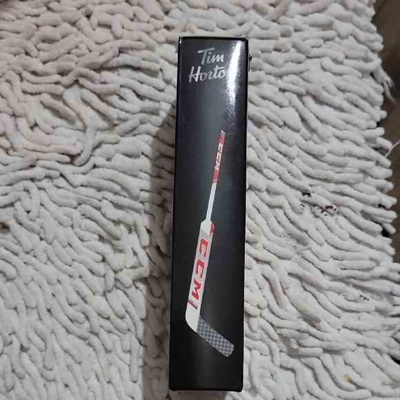 Tim Hortons NHL Superstar Collectable Sticks - Picture 2 of 2